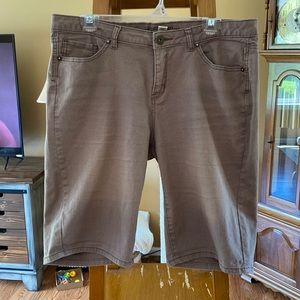 Ruff Hewn brown/tan shorts